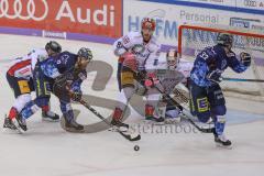 DEL - Eishockey - Saison 2019/20 - ERC Ingolstadt -  Eisbären Berlin - Jerry D´Àmigo (#9 ERCI) - Tim Wohlgemuth (#33 ERCI) - Sebastian Dahm Torwart (#32 Berlin) - Foto: Jürgen Meyer