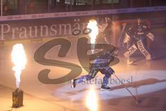 DEL - Eishockey - Saison 2019/20 - ERC Ingolstadt - Thomas Sabo Ice Tigers - Jerry D´Àmigo (#9 ERCI) beim Einlaufen - Foto: Jürgen Meyer