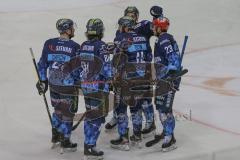 DEL - Eishockey - Saison 2019/20 - ERC Ingolstadt - Krefeld Pinguine - Der 1:1 Ausgleichstreffer durch Kris Foucault (#81 ERCI) - Dimitri Pätzold Torwart (#32 Krefeld) - jubel - Maury Edwards (#23 ERCI) - Wayne Simpson (#21 ERCI) - Darin Olver (#40 ERCI) 