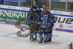 DEL - Eishockey - Saison 2019/20 - ERC Ingolstadt -  Kölner Haie - Der 1:0 Führungstreffer durch Brett Olson (#16 ERCI) - Maury Edwards (#23 ERCI) - Wayne Simpson (#21 ERCI) - jubel -Foto: Jürgen Meyer