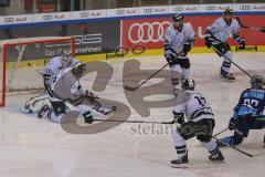 DEL - Eishockey - Saison 2019/20 - ERC Ingolstadt - Nürnberg Ice Tigers - Der 1:4 Treffer durch Matt Bailey (#22 ERCI) - Niklas Treutle Torwart (#31 Nürnberg) - jubel - Foto: Jürgen Meyer