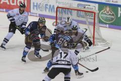 DEL - Eishockey - Saison 2019/20 - ERC Ingolstadt - Thomas Sabo Ice Tigers - David Elsner (#61 ERCI) - Niklas Treutle Torwart (#31 Nürnberg) - Foto: Jürgen Meyer