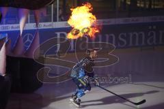 DEL - Eishockey - Saison 2019/20 - ERC Ingolstadt - Thomas Sabo Ice Tigers - Simon Schütz (#97 ERCI) beim Einlaufen - Foto: Jürgen Meyer