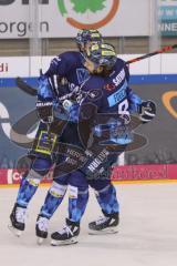 DEL - Eishockey - Saison 2019/20 - ERC Ingolstadt -  Eisbären Berlin - Der 1:0 Führungstreffer durch Tim Wohlgemuth (#33 ERCI) - jubel - Kris Foucault (#81 ERCI) - Foto: Jürgen Meyer