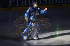 DEL - Eishockey - Saison 2019/20 - ERC Ingolstadt - Krefeld Pinguine - Jochen Reimer (#32Torwart ERCI) beim einlaufen - Foto: Jürgen Meyer