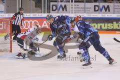 DEL - Eishockey - Saison 2019/20 - ERC Ingolstadt -  Eisbären Berlin - Sebastian Dahm Torwart (#32 Berlin) - Wayne Simpson (#21 ERCI) - Foto: Jürgen Meyer