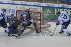 DEL - Eishockey - Saison 2019/20 - ERC Ingolstadt - Iserlohn Roosters - Brett Olson (#16 ERCI) - Jenike Andreas Torwart (#92 Iserlohn) - Buschmann Erik (#15 Iserlohn) - Mike Collins (#13 ERCI) - Foto: Jürgen Meyer