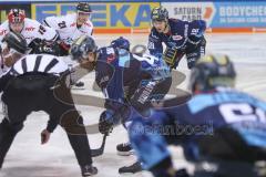DEL - Eishockey - Saison 2019/20 - ERC Ingolstadt -  Kölner Haie - Colin Smith (#88 ERCI) beim Bully - Foto: Jürgen Meyer