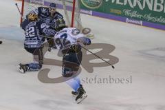 DEL - Eishockey - Saison 2019/20 - ERC Ingolstadt - Iserlohn Roosters - Jenike Andreas Torwart (#92 Iserlohn) - Mirko Höfflin (#92 ERCI) - Foto: Jürgen Meyer