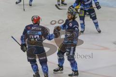 DEL - Eishockey - Saison 2019/20 - ERC Ingolstadt - Krefeld Pinguine - Der 1:1 Ausgleichstreffer durch Kris Foucault (#81 ERCI) - Dimitri Pätzold Torwart (#32 Krefeld) - jubel - Maury Edwards (#23 ERCI) - Foto: Jürgen Meyer