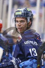 DEL - Eishockey - Saison 2019/20 - ERC Ingolstadt - Krefeld Pinguine - Mike Collins (#13 ERCI) - Foto: Jürgen Meyer