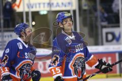 Im Bild: Sven Zywitza (ERC Legendenteam 2020) und John Laliberte (ERC Legendenteam 2020)

Eishockey - Herren - DEL - Saison 2019/2020 -  ERC Ingolstadt Legenden—Team 2020 - Sternstunden-Team -  Foto: Ralf Lüger