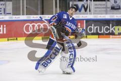 Im Bild: Ian Gordon (ERC Legendenteam 2020) geht aus seinem TOR

Eishockey - Herren - DEL - Saison 2019/2020 -  ERC Ingolstadt Legenden—Team 2020 - Sternstunden-Team -  Foto: Ralf Lüger