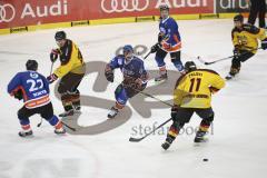 Im Bild: Brad Burym (ERC Legendenteam 2020) Sven Zywitza (ERC Legendenteam 2020) Michel Periard (ERC Legendenteam 2020)

Eishockey - Herren - DEL - Saison 2019/2020 -  ERC Ingolstadt Legenden—Team 2020 - Sternstunden-Team -  Foto: Ralf Lüger