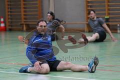 ERC U20 - Sommertraining Beginn mit Trainer Petr Bares im TSV Ingolstadt Nord - Warmup mit Trainer Petr Bares