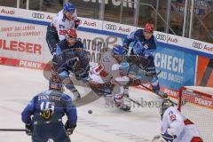 DEL - Eishockey - Saison 2020/21 - ERC Ingolstadt - Adler Mannheim - Hans Detsch (#89 ERCI) - Frederik Storm (#9 ERCI) - Wojciech Stachowiak (#19 ERCI) - Louis Brune (#50 Mannheim) - Foto: Jürgen Meyer