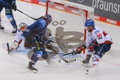 DEL - Eishockey - Saison 2020/21 - ERC Ingolstadt - Adler Mannheim - Frederik Storm (#9 ERCI) - Felix Brückmann Torwart (90 Mannheim) - Louis Brune (#50 Mannheim) - Foto: Jürgen Meyer