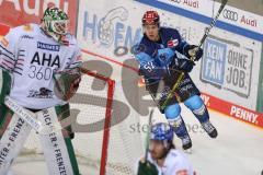 Vorbereitungsspiel - DEL - Eishockey - Saison 2020/21 - ERC Ingolstadt -  Augsburger Panther - Petrus Palmu (#52 ERCI) - Markus Keller Torwart (#35 Augsburg) - Foto: Jürgen Meyer