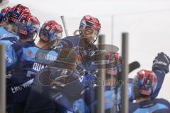 Vorbereitungsspiel - DEL - Eishockey - Saison 2020/21 - ERC Ingolstadt -  Augsburger Panther - Nicolas Daws Torwart (#35 ERCI) - jubel - Der 1:0 Führungstreffer durch Ben Marshall (#45 ERCI) - Foto: Jürgen Meyer