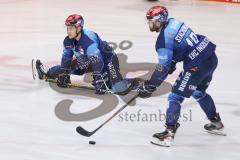 Vorbereitungsspiel - DEL - Eishockey - Saison 2020/21 - ERC Ingolstadt -  Augsburger Panther - Petrus Palmu (#52 ERCI) - Wojciech Stachowiak (#19 ERCI) beim warm machen - Foto: Jürgen Meyer