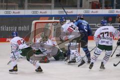 Vorbereitungsspiel - DEL - Eishockey - Saison 2020/21 - ERC Ingolstadt -  Augsburger Panther - Fabio Wagner (#5 ERCI) - Markus Keller Torwart (#35 Augsburg) - Foto: Jürgen Meyer