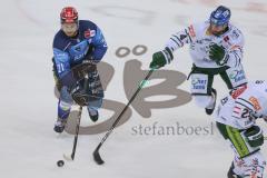 Vorbereitungsspiel - DEL - Eishockey - Saison 2020/21 - ERC Ingolstadt -  Augsburger Panther - Wayne Simpson (#21 ERCI) - Henry Haase (#4 Augsburg) - Foto: Jürgen Meyer