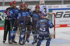 DEL - Eishockey - Saison 2020/21 - ERC Ingolstadt - Krefeld Pinguine - Der 4:3 Führungstreffer durch Frederik Storm (#9 ERCI) - Louis-Marc Aubry (#11 ERCI) - Mirko Höfflin (#10 ERCI) - jubel - Foto: Jürgen Meyer