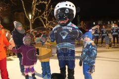 ERC Ingolstadt - Saison 2022/23 - Spieler an der Eisarena - Xaver Maskottchen - Foto: Markus Banai