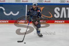 Penny DEL - Eishockey - Saison 2021/22 - ERC Ingolstadt - Augsburger Panther - Ben Marshall (#45 ERCI) -  Foto: Stefan Bösl
