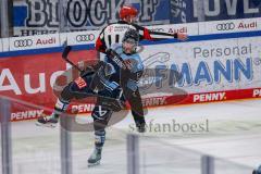 DEL - ERC Ingolstadt - Schwenninger Wild Wings - Tor Jubel Treffer Philipp Krauß (8 - ERC) 1:0 L