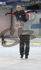 Training Eisgala 2012 - 3-fachen Weltmeister Aljona Savchenko und Robin Szolkwoy