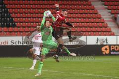 3. Liga - FC Ingolstadt 04 - Türkgücü München - Fatih Kaya (9, FCI) kommt zu spät, Torwart Vollath René (1 Türkgücü) hält sicher