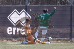 U19 - Nachwuchsliga -  - Saison 2024/25 - FC Ingolstadt 04 - 1. FC Schweinfurth - David Klein Torwart FCI pariert vor Nicklas Schusser grün Schweinfurth  - XXXXX - Foto: Meyer Jürgen