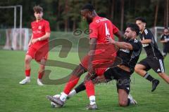 Kreisliga - Saison 2026/27- SV Zuchering - Türkisch SV Ingolstadt - Haka Düzgün schwarz Türkisch - Glenn Heicappell rot Zuchering - Foto: Meyer Jürgen