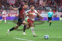 3. Liga; FC Ingolstadt 04 - SSV Jahn Regensburg; Benjamin Kanuric (8, FCI) Zweikampf Kampf um den Ball Geipl Andreas (8 SSV)