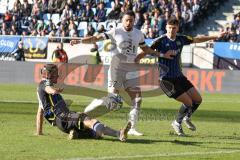 2024_1_27 - 3. Liga - Saison 2023/24 - 1. FC Saarbrücken - FC Ingolstadt 04 -  - Manuel Zeitz (Nr.8 - 1. FC Saarbrücken) - Pascal Testroet (Nr.37 - FC Ingolstadt 04) - Foto: Meyer Jürgen