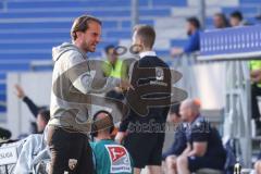 2.BL; Karlsruher SC - FC Ingolstadt 04; an der Seitenlinie, Spielerbank Cheftrainer Rüdiger Rehm (FCI)