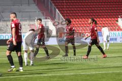 3. Liga - FC Bayern 2 - FC Ingolstadt 04 - Spiel ist aus, hängende Köpfe 2:2, Fatih Kaya (9, FCI) Dennis Eckert Ayensa (7, FCI) Francisco Da Silva Caiuby (13, FCI) Caniggia Ginola Elva (14, FCI)