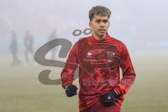 3. Liga; SSV Jahn Regensburg - FC Ingolstadt 04; vor dem Spiel Yann Sturm (7, FCI)