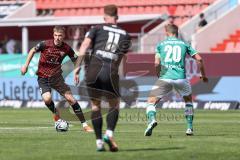 3. Liga; FC Ingolstadt 04 - VfB Lübeck; Benjamin Kanuric (8, FCI) Sebastian Grönning (11, FCI) Taffertshofer Ulrich (20 VfB)