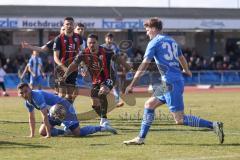 Toto-Pokal; FV Illertissen - FC Ingolstadt 04; Torchance verpasst Pascal Testroet (37, FCI) Neuberger Maximilian (38 FVI) Lukas Fröde (34, FCI) i11#