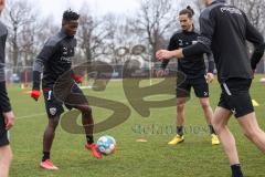 2.BL; FC Ingolstadt 04 - Trainingsstart nach Winterpause, Neuzugänge, Hans Nunoo Sarpei (FCI) Jonatan Kotzke (25, FCI)