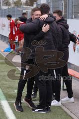 B-Junioren - Bayernliga -  Fc Ingolstadt 04 - TSG 1860 Rosenheim - Das Spiel ist aus - jubel - Kevin Ulrich Trainer FCI - Foto: Meyer Jürgen