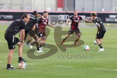 3. Liga; FC Ingolstadt 04 - Trainingsauftakt, Cheftrainer Rüdiger Rehm (FCI) beobachtet