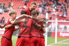 3. Liga; FC Ingolstadt 04 - SSV Ulm; Tor Jubel Treffer 2:1 Simon Lorenz (32, FCI) mit dem Kopf, Fredrik Carlsen (8, FCI) Max Plath (14 FCI) Frederik Christensen (11, FCI) Elias Decker (4, FCI) Yannick Deichmann (20, FCI)