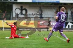 Toto-Pokal; SV Wacker Burghausen - FC Ingolstadt 04; Lars Lokotsch (13, FCI) Torchance verpasst Torwart Lennart Pohlmann (31 SVWB)