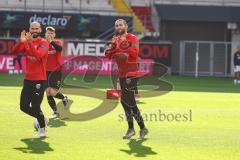 3. Liga; SC Verl - FC Ingolstadt 04; vor dem Spiel Nico Antonitsch (5, FCI) Rico Preißinger (6, FCI) Denis Linsmayer (23, FCI)