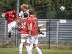 *Bayernliga Nord - Saison 2026/27 - FC Ingolstadt 04 II - FSV Stadeln - Patrick Bachmann (Nr.11 - FCI II) - Salim Ahmed rot Stadeln - Foto: Meyer Jürgen