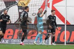 3. Liga; FSV Zwickau - FC Ingolstadt 04; Torwart Marius Funk (1, FCI) schreit Faust, Pascal Testroet (37, FCI) Denis Linsmayer (23, FCI) Rico Preißinger (6, FCI)