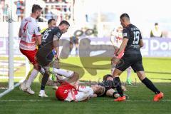 3. Liga; SSV Jahn Regensburg - FC Ingolstadt 04; Torchance Ryan Malone (16, FCI) Breunig Louis (16 Jahn) Torwart Gebhardt Felix (1 Jahn) Mladen Cvjetinovic (19, FCI) Ballas Florian (4 Jahn)